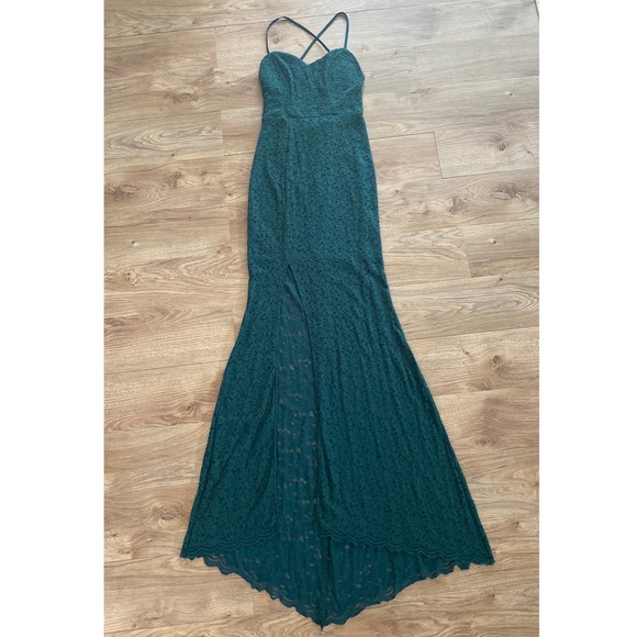 Emerald Green Maxi Dress - Picture 1 of 4